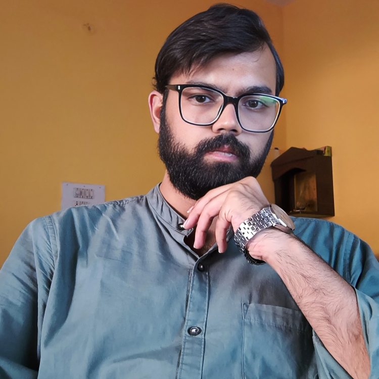 R P Rahul Kashyap — Expert Tarot Reader